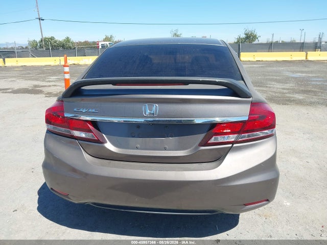 19XFB2F58FE233997 Honda Civic Lx