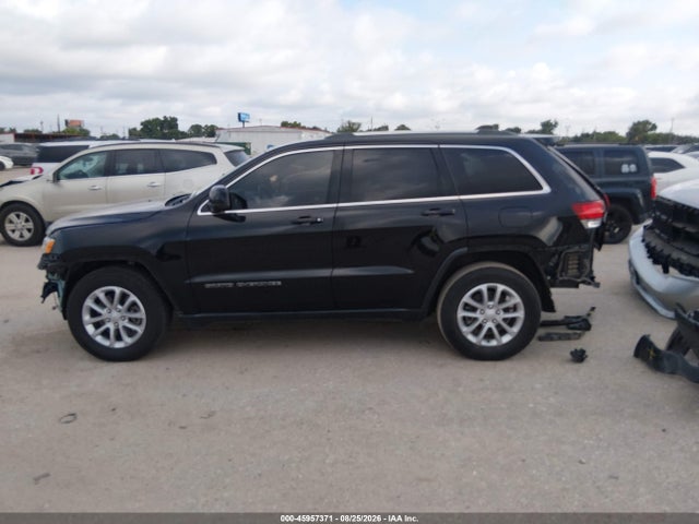 45957371 :رقم المزاد ، 1C4RJEAG1MC830956 vin ، 2021 Jeep Grand Cherokee Laredo X 4x2 مزاد بيع