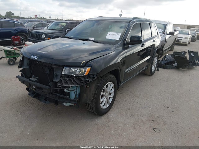 45957371 :رقم المزاد ، 1C4RJEAG1MC830956 vin ، 2021 Jeep Grand Cherokee Laredo X 4x2 مزاد بيع