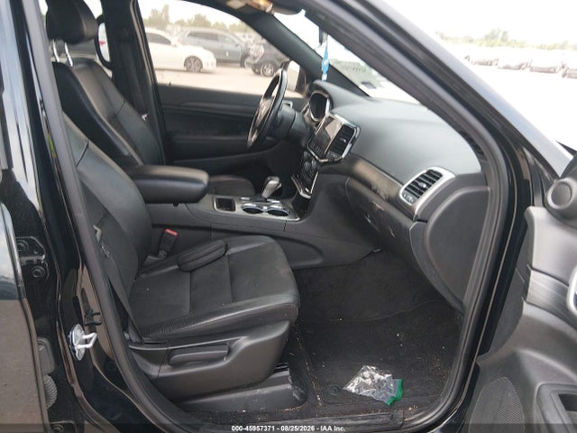 45957371 :رقم المزاد ، 1C4RJEAG1MC830956 vin ، 2021 Jeep Grand Cherokee Laredo X 4x2 مزاد بيع