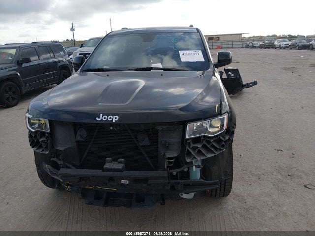 45957371 :رقم المزاد ، 1C4RJEAG1MC830956 vin ، 2021 Jeep Grand Cherokee Laredo X 4x2 مزاد بيع