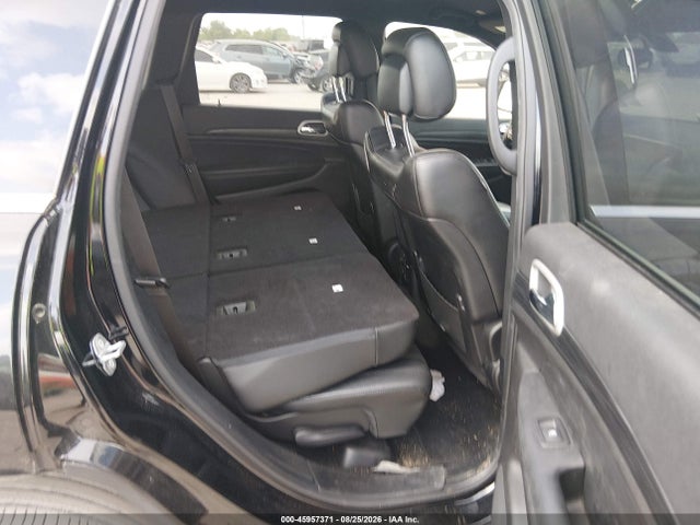 45957371 :رقم المزاد ، 1C4RJEAG1MC830956 vin ، 2021 Jeep Grand Cherokee Laredo X 4x2 مزاد بيع