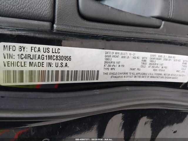 45957371 :رقم المزاد ، 1C4RJEAG1MC830956 vin ، 2021 Jeep Grand Cherokee Laredo X 4x2 مزاد بيع