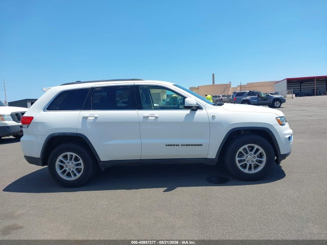 1C4RJFAGXKC537026 Jeep Grand Cherokee Laredo E 4x4