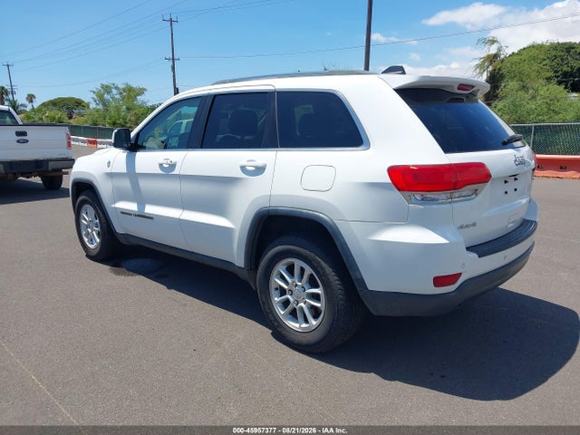 1C4RJFAGXKC537026 Jeep Grand Cherokee Laredo E 4x4