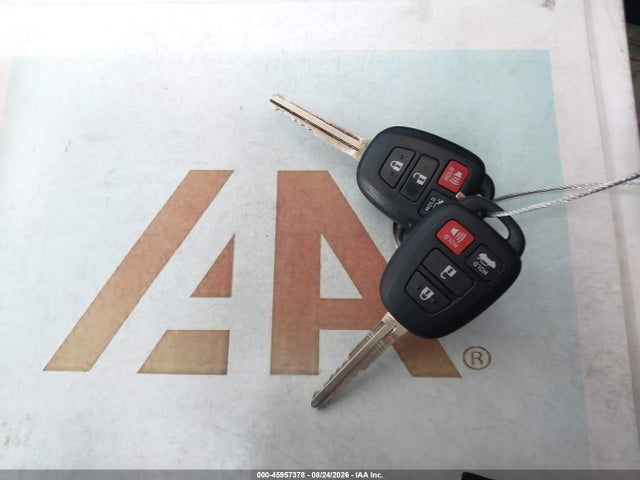 45957378 :رقم المزاد ، 5YFBURHE0KP927106 vin ، 2019 Toyota Corolla Le مزاد بيع