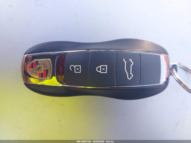 45957393 :رقم المزاد ، WP1AA2A59RLB07615 vin ، 2024 Porsche Macan T مزاد بيع