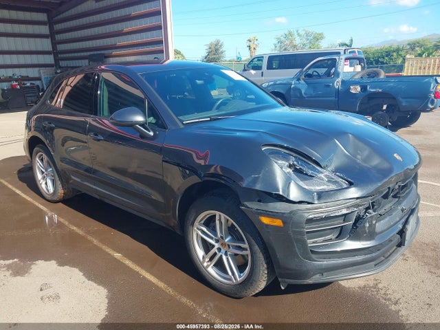 45957393 :رقم المزاد ، WP1AA2A59RLB07615 vin ، 2024 Porsche Macan T مزاد بيع