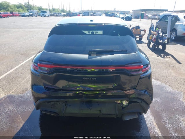 45957393 :رقم المزاد ، WP1AA2A59RLB07615 vin ، 2024 Porsche Macan T مزاد بيع