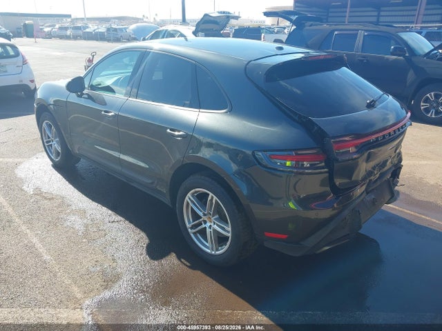 45957393 :رقم المزاد ، WP1AA2A59RLB07615 vin ، 2024 Porsche Macan T مزاد بيع