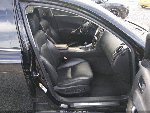 45957403 :رقم المزاد ، JTHBE262965005657 vin ، 2006 Lexus Is 350 مزاد بيع