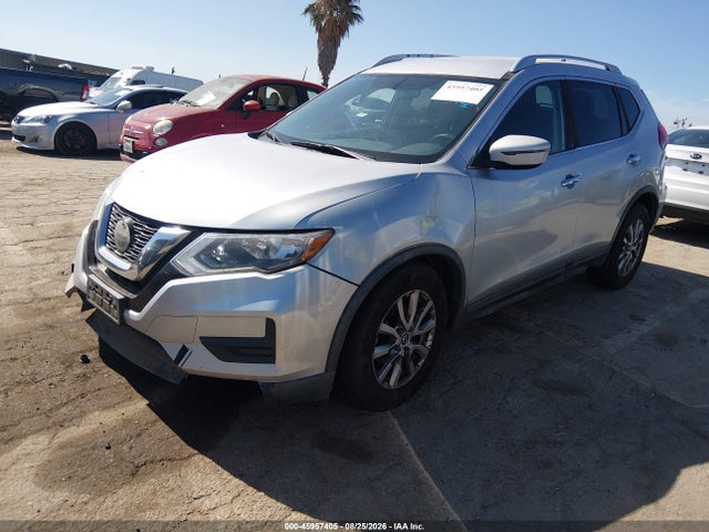 45957405 :رقم المزاد ، KNMAT2MT2JP571543 vin ، 2018 Nissan Rogue Sv مزاد بيع