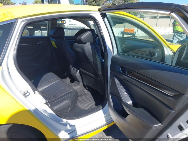 1HGCV3F96KA013436 Honda Accord Hybrid Touring