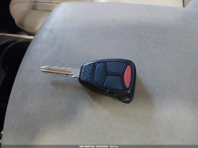 Продажа на аукционе авто 2006 Jeep Commander Limited, vin: 1J8HG58N76C305538, номер лота: 45957436