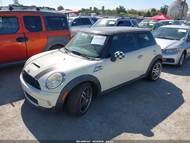Продаж на аукціоні авто 2009 Mini Cooper S, vin: WMWMF73539TW83756, номер лоту: 45957447