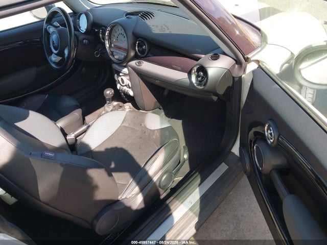 Продаж на аукціоні авто 2009 Mini Cooper S, vin: WMWMF73539TW83756, номер лоту: 45957447