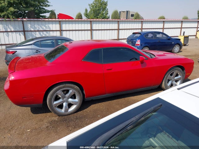 45957460 :رقم المزاد ، 2C3CDYAG7CH142748 vin ، 2012 Dodge Challenger Sxt مزاد بيع