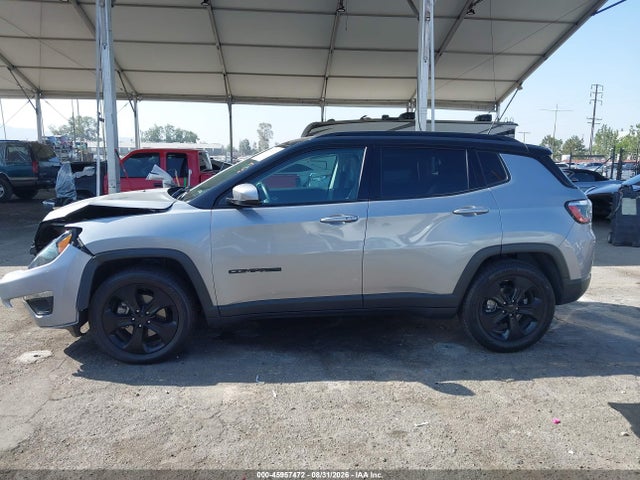 3C4NJCBB5KT809356 Jeep Compass Altitude Fwd