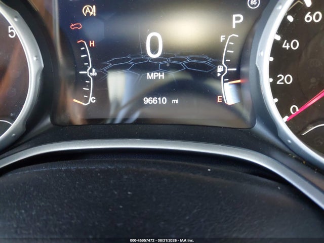3C4NJCBB5KT809356 Jeep Compass Altitude Fwd