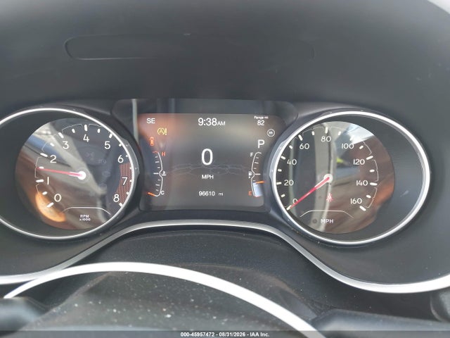 3C4NJCBB5KT809356 Jeep Compass Altitude Fwd