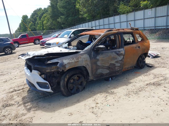 45957474 :رقم المزاد ، 1C4PJMLX1KD306728 vin ، 2019 Jeep Cherokee Altitude 4x4 مزاد بيع
