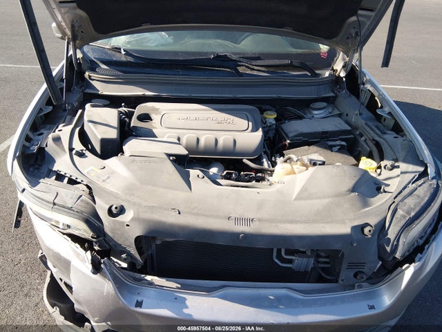 Jeep Cherokee Latitude Plus Fwd 2019 1C4PJLLBXKD479095 Image 10
