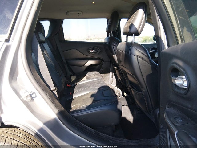 Jeep Cherokee Latitude Plus Fwd 2019 1C4PJLLBXKD479095 Image 8