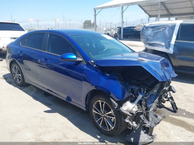 2022 3KPF24AD6NE496885 главное изображение