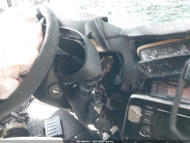 Honda CR-V LX 2018 2HKRW5H33JH400902 Image 14