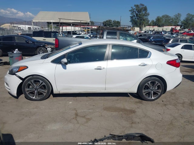 2016 Kia Forte Ex მანქანა იყიდება აუქციონზე, vin: KNAFX4A89G5461676, აუქციონის ნომერი: 45957563