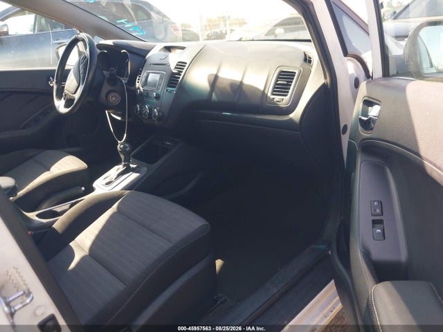 2016 Kia Forte Ex მანქანა იყიდება აუქციონზე, vin: KNAFX4A89G5461676, აუქციონის ნომერი: 45957563