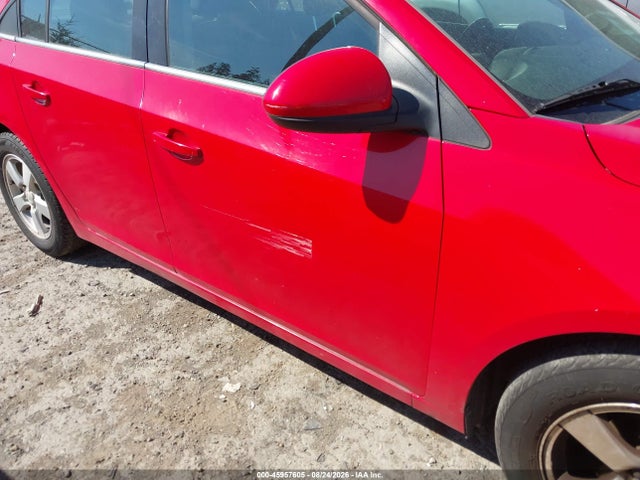 1G1PC5SB0E7113665 Chevrolet Cruze 1lt Auto