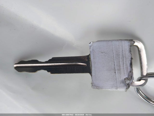 2002 Chevrolet Tracker Hard Top Base მანქანა იყიდება აუქციონზე, vin: 2CNBE13C526938054, აუქციონის ნომერი: 45957642