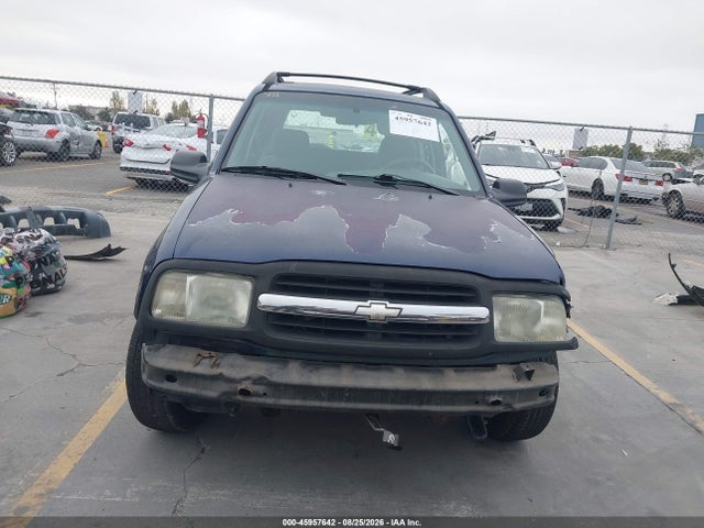 2002 Chevrolet Tracker Hard Top Base მანქანა იყიდება აუქციონზე, vin: 2CNBE13C526938054, აუქციონის ნომერი: 45957642