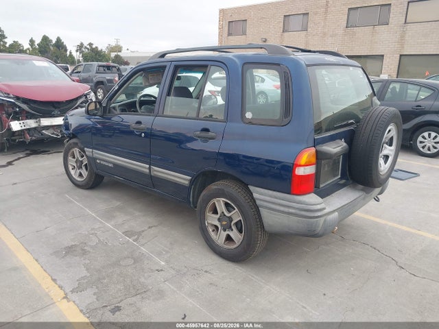 2002 Chevrolet Tracker Hard Top Base მანქანა იყიდება აუქციონზე, vin: 2CNBE13C526938054, აუქციონის ნომერი: 45957642