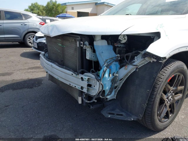 1GNEVKKW0KJ175163 Chevrolet Traverse Premier