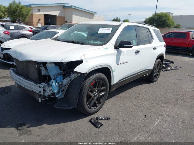1GNEVKKW0KJ175163 Chevrolet Traverse Premier