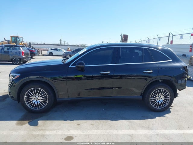 45957676 :رقم المزاد ، W1NKM4GB4RF180954 vin ، 2024 Mercedes-benz Glc 300 Suv مزاد بيع