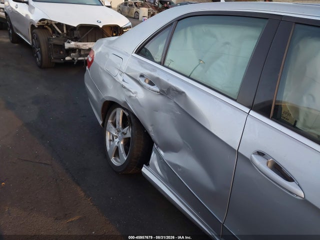 45957679 :رقم المزاد ، WDDHF5GB6BA283190 vin ، 2011 Mercedes-benz E 350 مزاد بيع