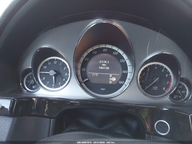 45957679 :رقم المزاد ، WDDHF5GB6BA283190 vin ، 2011 Mercedes-benz E 350 مزاد بيع