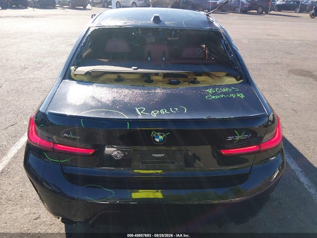 Продаж на аукціоні авто 2023 Bmw 3 Series 330i Xdrive, vin: 3MW89FF03P8D02754, номер лоту: 45957693