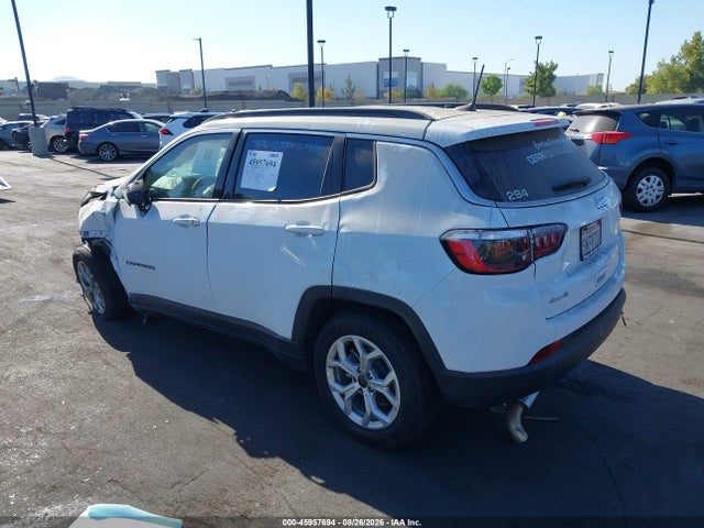 Jeep Compass Latitude 4x4 2025 3C4NJDBN8ST610656 Image 3