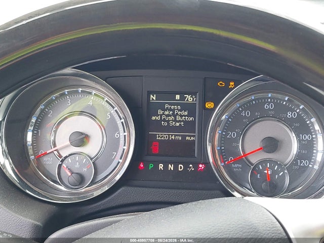 2C4RC1GG8GR261495 Chrysler Town &amp; Country Limited Platinum