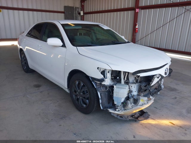 2011 Toyota Camry Le მანქანა იყიდება აუქციონზე, vin: 4T1BF3EK8BU675105, აუქციონის ნომერი: 45957714