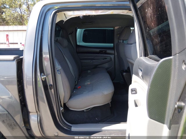 2015 Toyota Tacoma Prerunner V6 მანქანა იყიდება აუქციონზე, vin: 5TFJU4GNXFX070817, აუქციონის ნომერი: 45957728