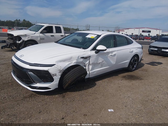 2026 Hyundai Sonata Sel Sport მანქანა იყიდება აუქციონზე, vin: KMHL64JA5TA590720, აუქციონის ნომერი: 45957750