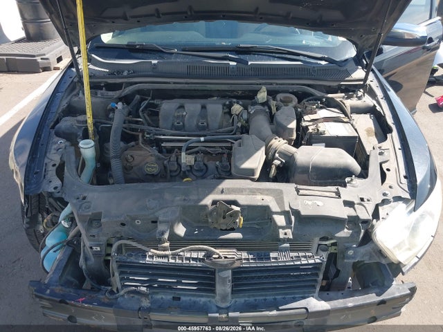 Ford Taurus Limited 2015 1FAHP2F8XFG180214 Image 10