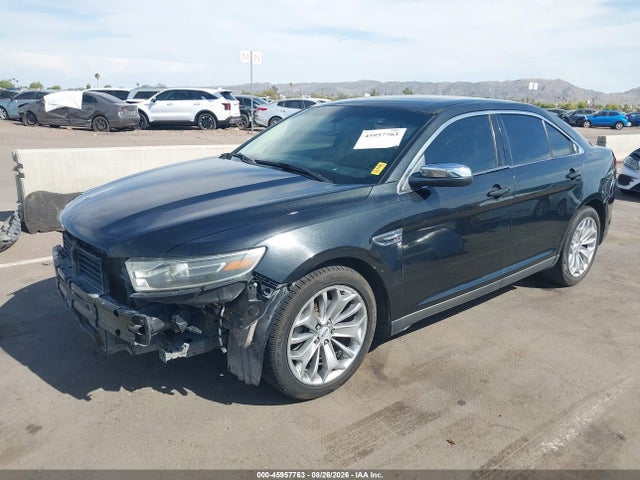 Ford Taurus Limited 2015 1FAHP2F8XFG180214 Image 2
