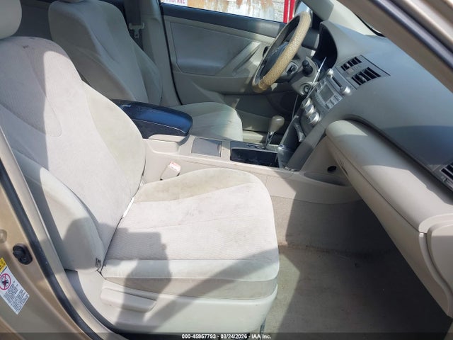 2011 Toyota Camry Le მანქანა იყიდება აუქციონზე, vin: 4T1BF3EK4BU636785, აუქციონის ნომერი: 45957793