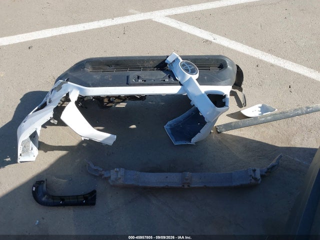 Продаж на аукціоні авто 2022 Toyota Rav4 Xle, vin: 2T3W1RFV3NC182053, номер лоту: 45957805
